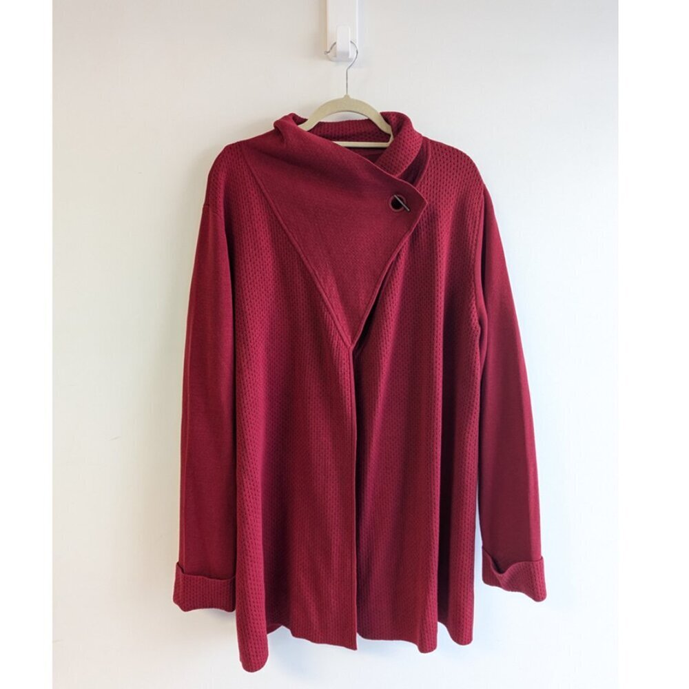 Marla Wynne Toggle Grommet Collar wrap cardigan